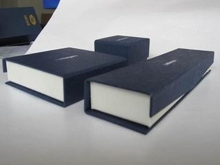 Pneumatyczna automatyczna maszyna do produkcji sztywnych pudełek na papierowe pudełko 2,5 kW