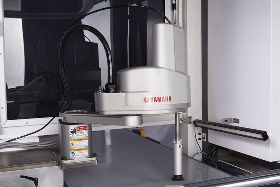 Automatyczna wielofunkcyjna maszyna do produkcji sztywnych pudełek W400mm do pakowania