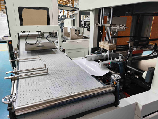 W pełni automatyczna maszyna do produkcji sztywnych pudełek magnetycznych z wizualnym pozycjonowaniem