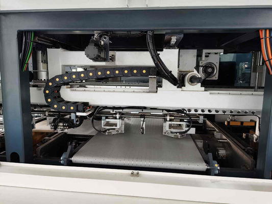 Maszyna do produkcji sztywnych pudełek na prezenty L120XW110mm z podwójnym systemem owijania pudełek