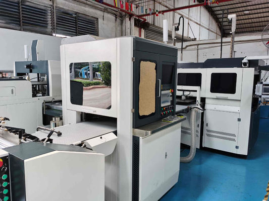 Inteligentny zegarek 66mm 380mm Maszyna do produkcji sztywnych pudeł System podwójnego owijania pudeł