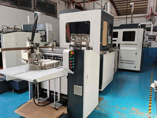 Typ książki Maszyna do produkcji sztywnych pudełek kartonowych L800XW600mm
