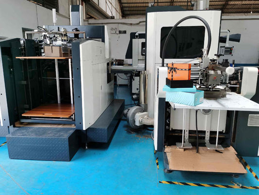Sztywna zautomatyzowana maszyna do produkcji pudełek od góry do dołu Szerokość skrzyni 89 mm 400 mm