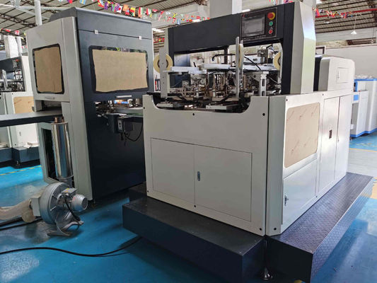 Sztywna zautomatyzowana maszyna do produkcji pudełek od góry do dołu Szerokość skrzyni 89 mm 400 mm