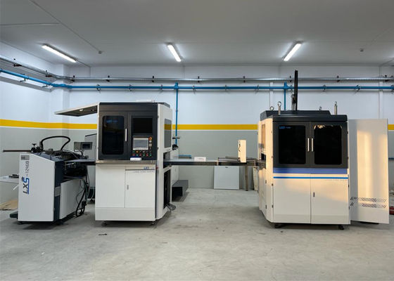 Automatyczna maszyna do produkcji sztywnych pudełek na telefony komórkowe z funkcją automatycznego ustawiania