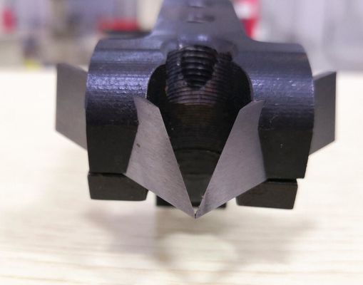 LS-1200B Automatyczna maszyna do rowkowania płyt drewnianych do produkcji pudeł