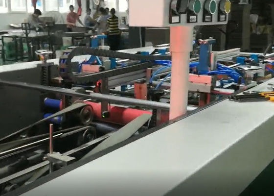Czterostronna automatyczna maszyna do produkcji pudełek Typ książki Maszyna do produkcji pudełek na wino w twardych okładkach