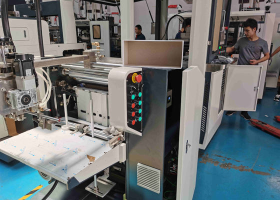 40 sztuk / min Maszyna do produkcji sztywnych pudełek Max Cardboard L550XW400mm