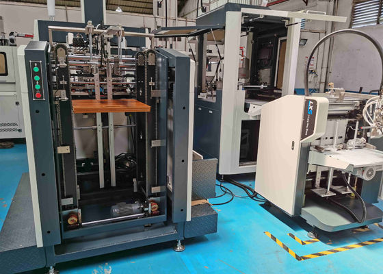 40 sztuk / min Maszyna do produkcji pudełek prezentowych L120XW70mm Klejenie pozycjonowania