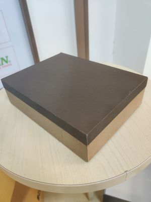 Telefonowa maszyna do prasowania pudełek na perfumy 30 sztuk / min L1350XW1070XH2000mm