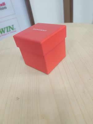 Telefonowa maszyna do prasowania pudełek na perfumy 30 sztuk / min L1350XW1070XH2000mm